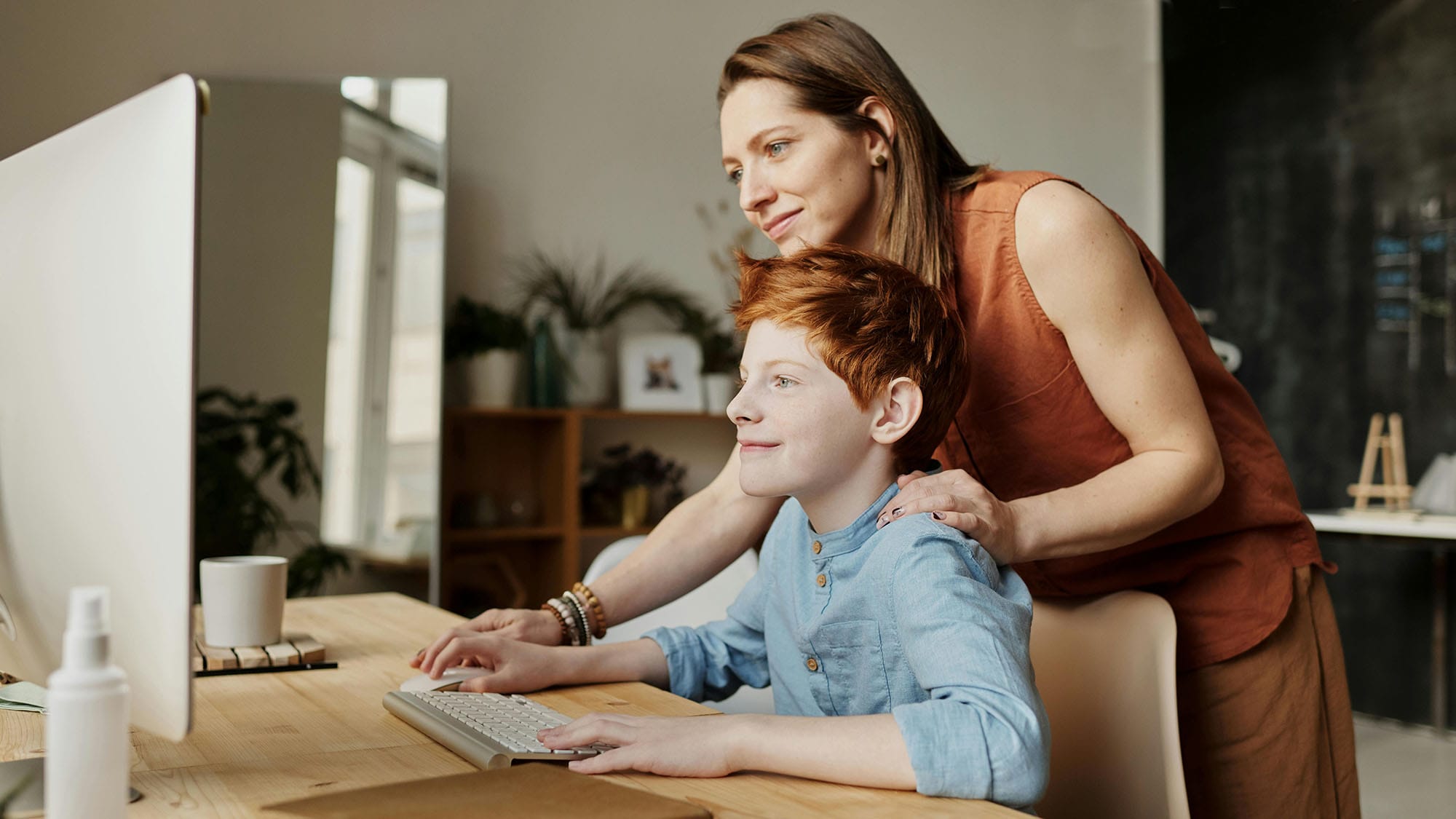 mother_son_studying